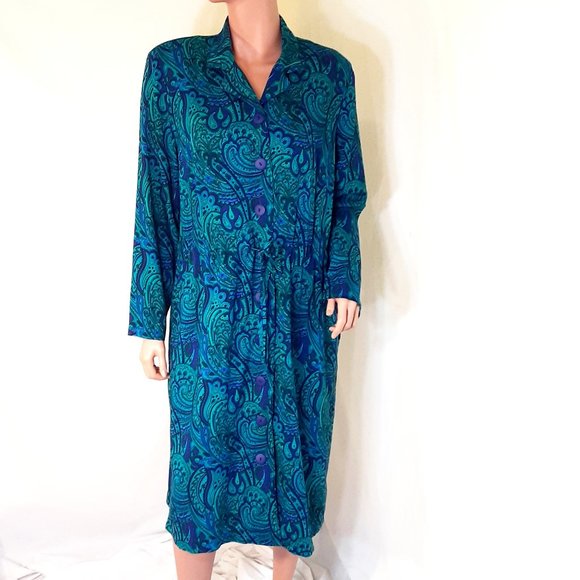 Appleseed's Paisley Dress - Picture 3 of 10